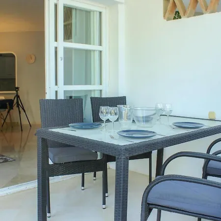 Apartment In With Wifi Fuengirola