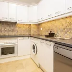 2 Bedroom Cozy Apartment In Mijas *