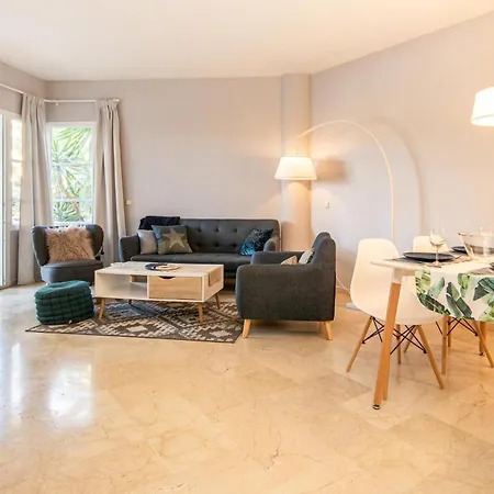2 Bedroom Cozy In Mijas